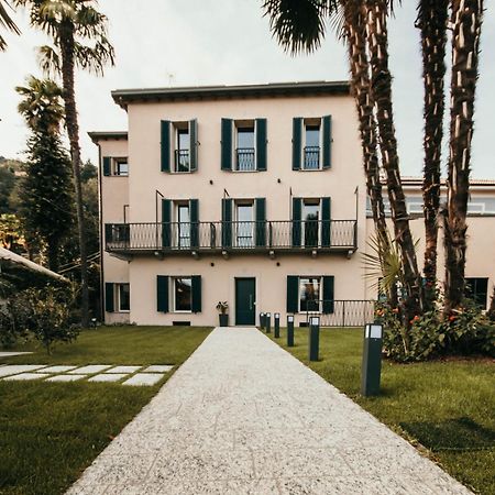 Gio Leo Guest House Lesa Buitenkant foto